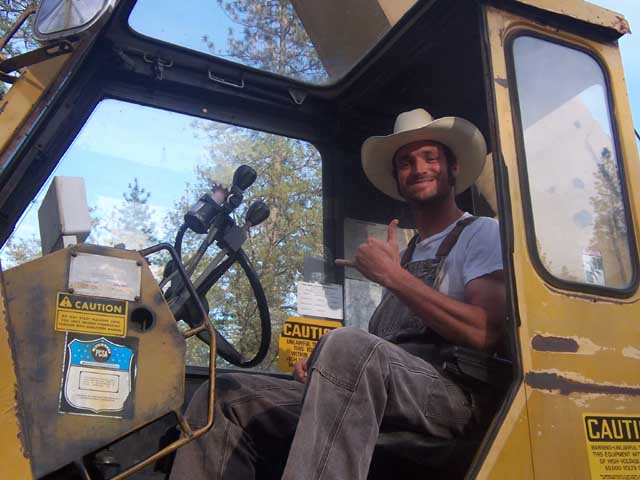 Happy Crane Operator, Crane School